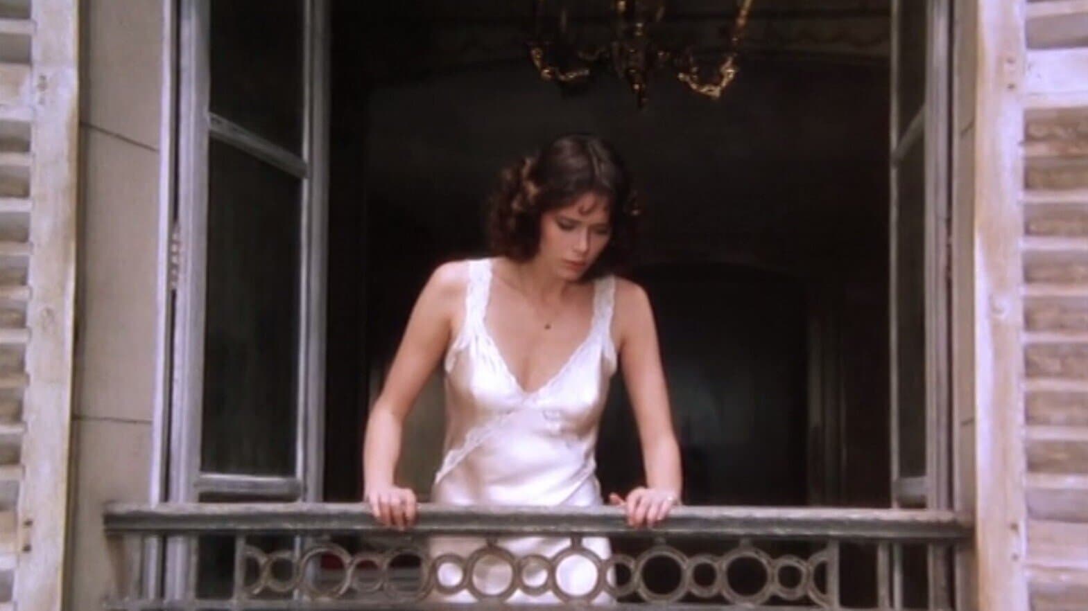 Alice or the Last Escapade backdrop