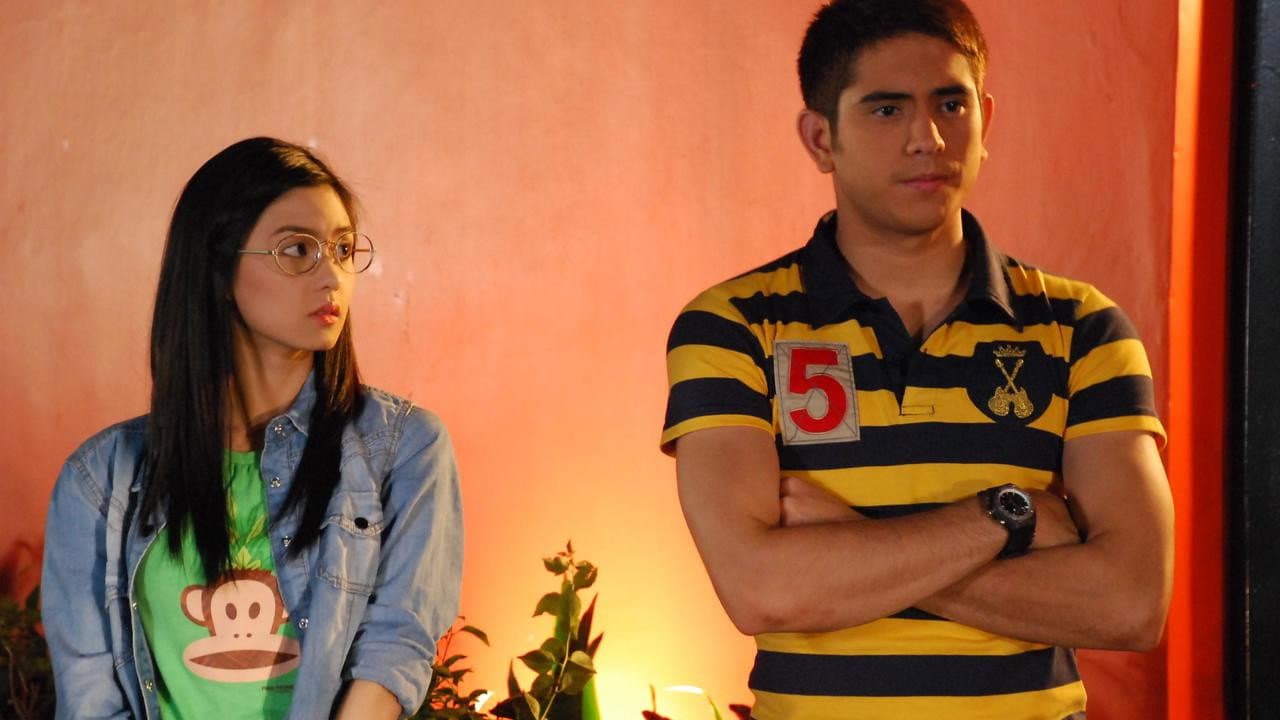 Paano na Kaya backdrop