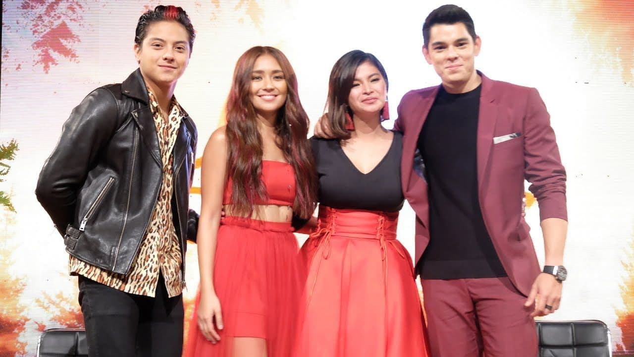 La Luna Sangre backdrop